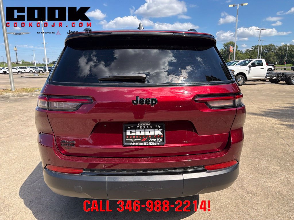 Used 2025 Jeep Grand Cherokee L Altitude AWD/4WD image 4