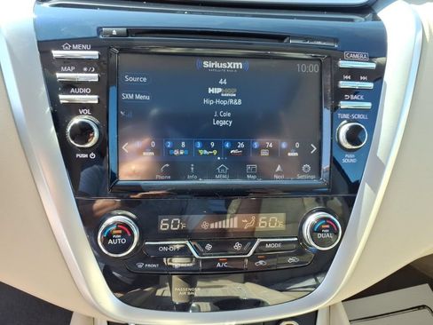 Used 2015 Nissan Murano SL w/ SL Technology Package AWD/4WD image 9