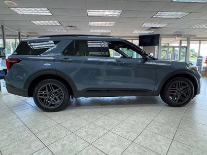 New 2026 Ford Explorer ST w/ Sun And Sound Package