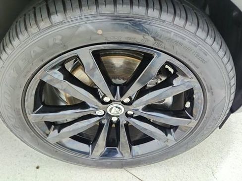 Used 2024 Jaguar E-PACE R-Dynamic SE image 55