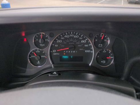 Used 2022 Chevrolet Express 2500 Extended w/ Driver Convenience Package image 11