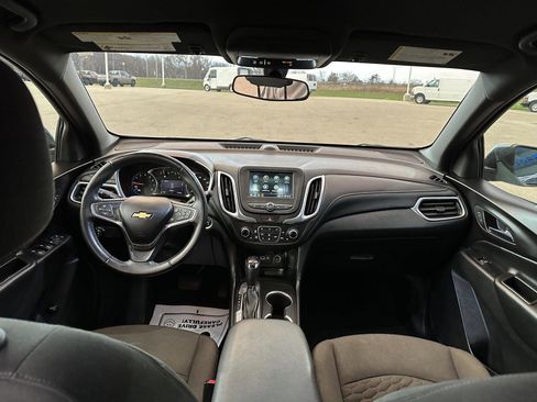 Used 2019 Chevrolet Equinox LT image 16