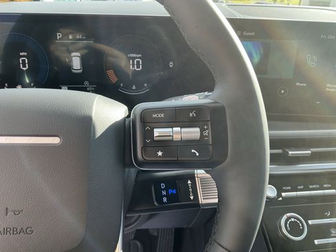 New 2026 Hyundai Santa Fe SE image 21