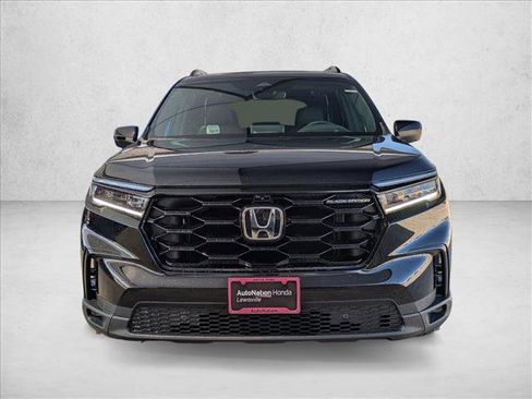 New 2025 Honda Pilot Black Edition image 6