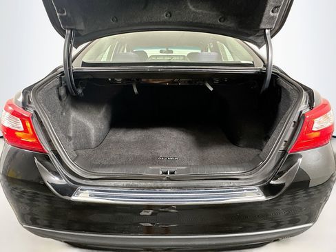 Used 2017 Nissan Altima 2.5 S w/ Power Driver Seat Package FWD image 26