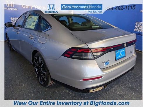 New 2026 Honda Accord Touring image 7