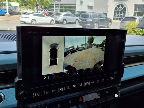 Used 2023 GMC Hummer EV Edition 1 AWD/4WD image 4