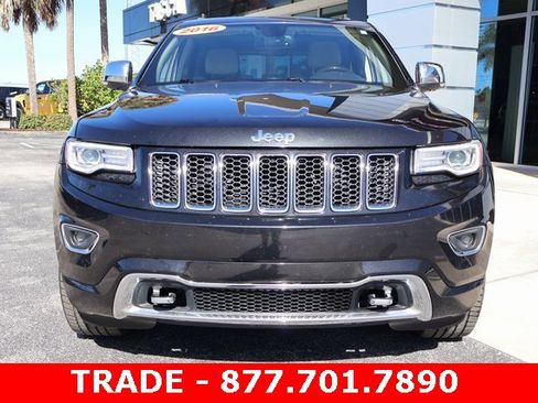 Used 2016 Jeep Grand Cherokee Overland image 3