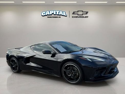 Used 2023 Chevrolet Corvette Stingray w/ Z51 Performance Package image 6