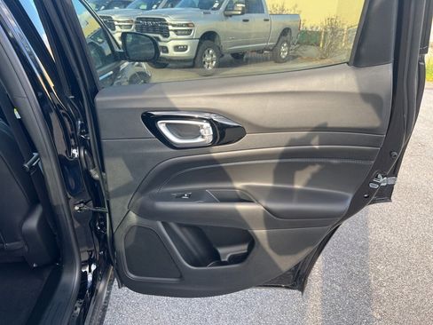 New 2026 Jeep Compass Limited image 12