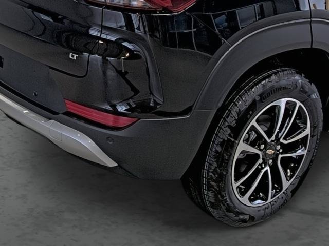 New 2026 Chevrolet TrailBlazer LT w/ Convenience Package FWD image 13