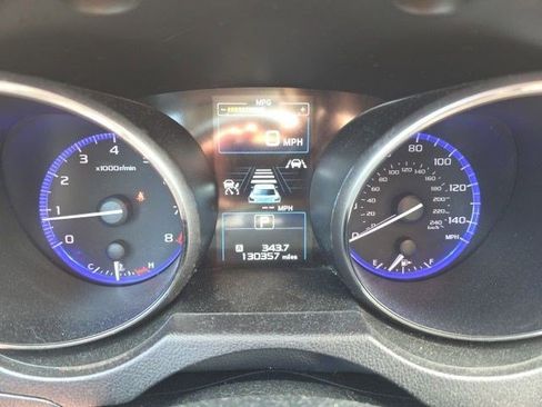 Used 2016 Subaru Outback 2.5i Limited AWD/4WD image 19