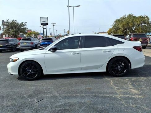 Used 2025 Honda Civic Sport image 8