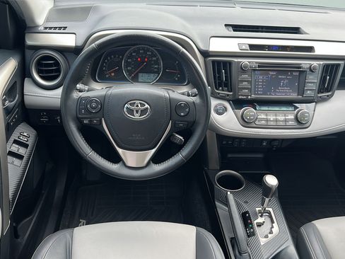 Used 2014 Toyota RAV4 Limited AWD/4WD image 11