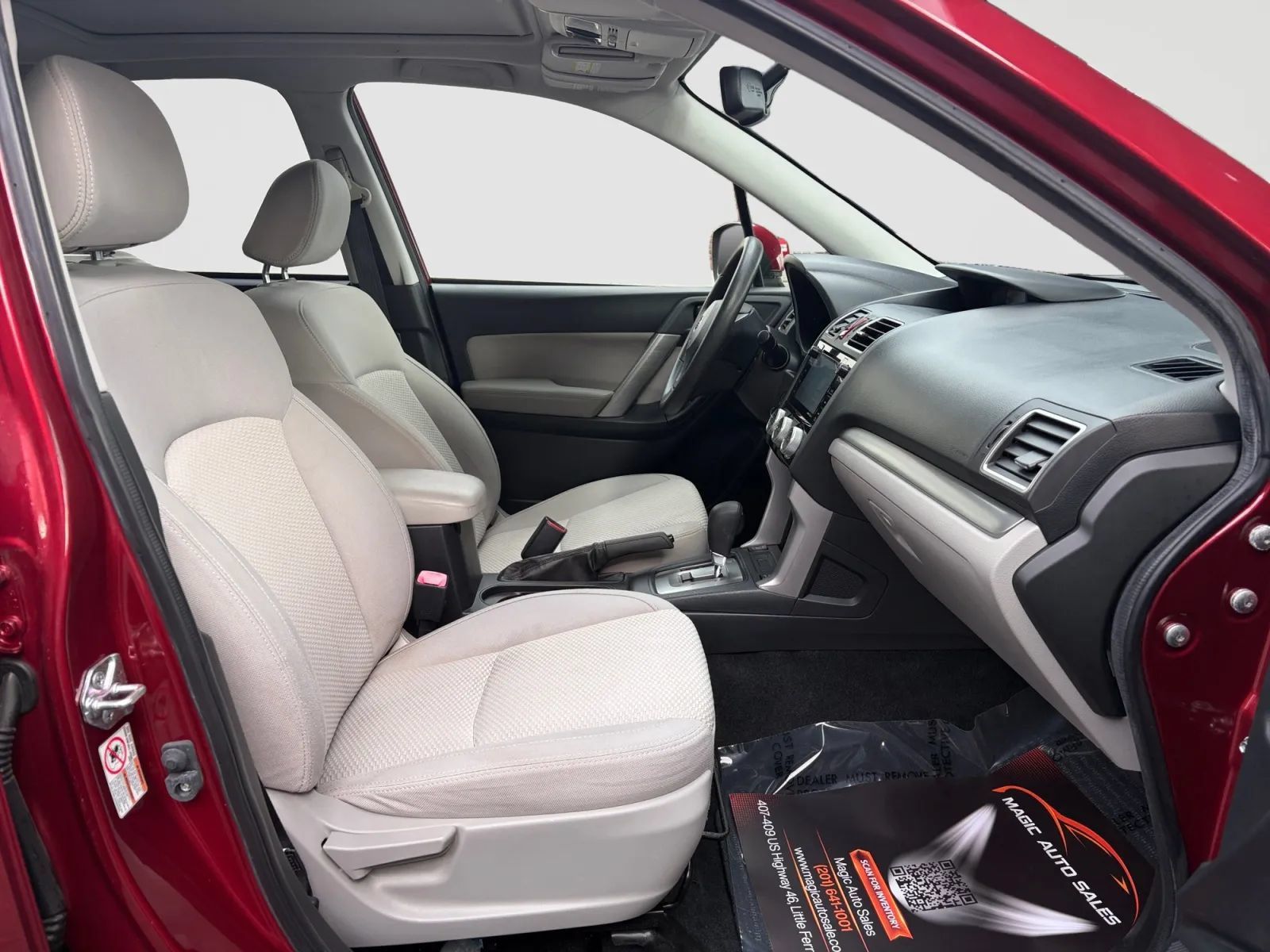 Used 2016 Subaru Forester 2.5i Premium w/ All-Weather Package AWD/4WD image 20