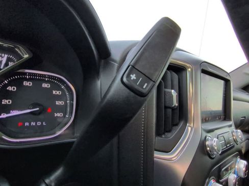Used 2019 GMC Sierra 1500 SLT image 32
