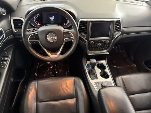 Used 2018 Jeep Grand Cherokee Limited AWD/4WD image 24