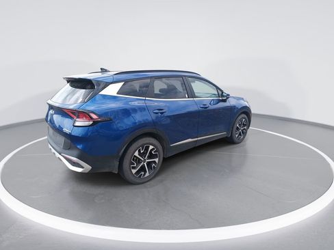 Used 2025 Kia Sportage EX w/ Premium Package image 8