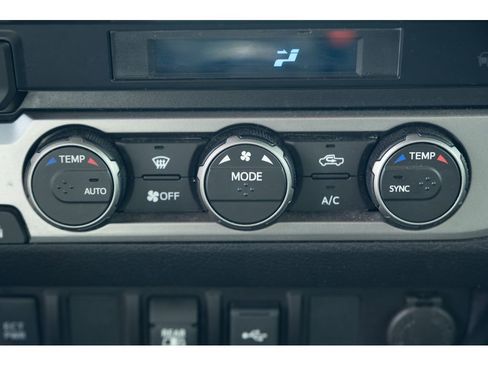 Used 2021 Toyota Tacoma SR5 image 27