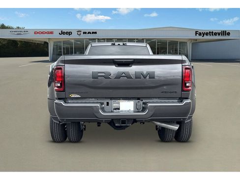 New 2026 RAM 3500 Big Horn AWD/4WD image 4