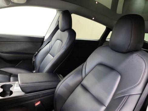 Used 2022 Tesla Model Y Performance AWD/4WD image 4