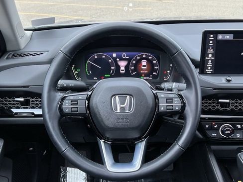 Certified 2024 Honda Accord Touring image 22