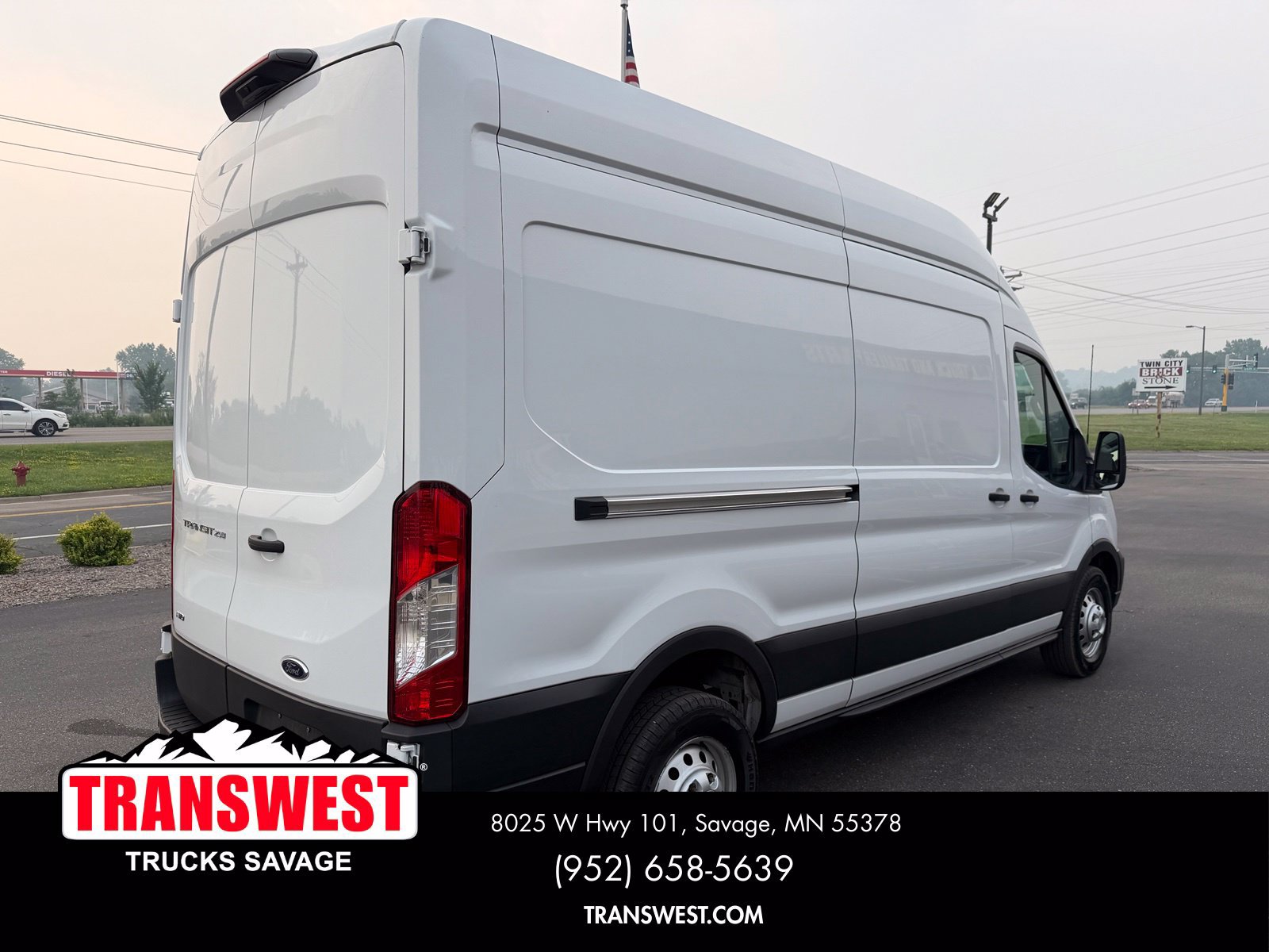 Used 2023 Ford Transit 250 148 High Roof AWD w/ Load Area Protection Package image 5