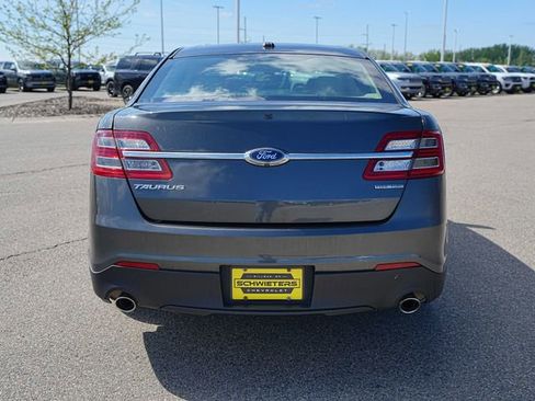 Used 2019 Ford Taurus SE FWD image 7