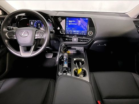 Used 2025 Lexus NX 350 AWD w/ Accessory Package (K3) image 18