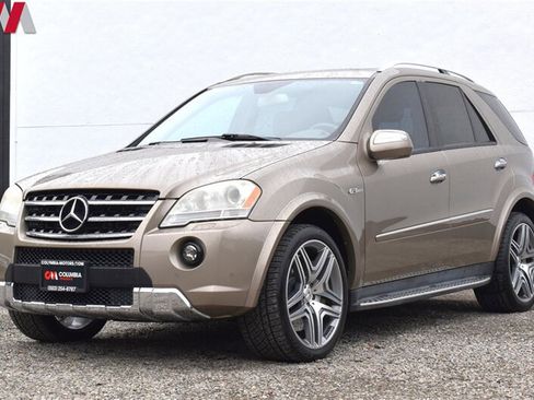 Used 2009 Mercedes-Benz ML 63 AMG 4MATIC image 8