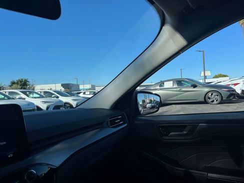 Used 2024 Ford Escape Active image 36