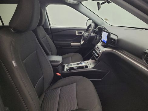 Used 2022 Ford Explorer XLT RWD image 21