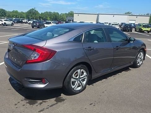 Used 2018 Honda Civic LX image 4
