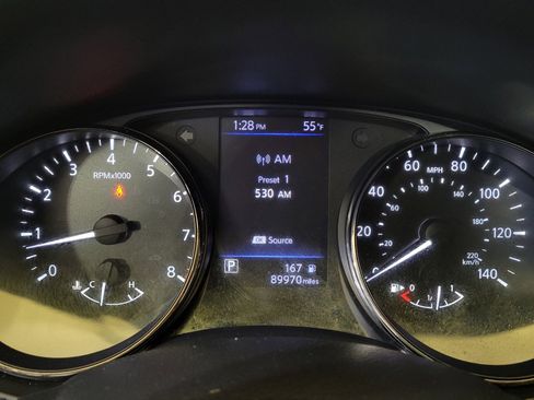 Used 2018 Nissan Rogue SV AWD/4WD image 23