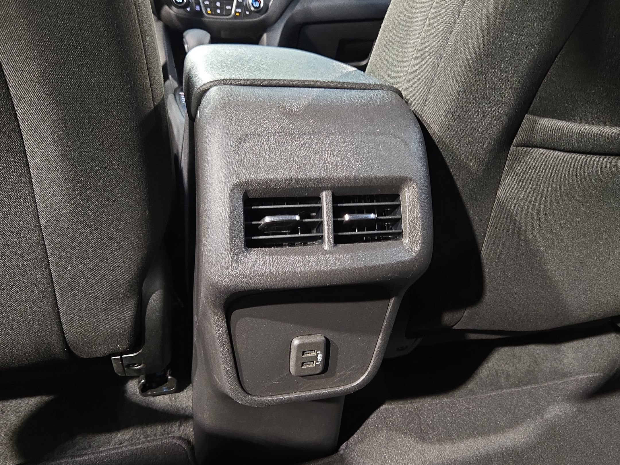 Used 2024 Chevrolet Equinox LT AWD/4WD image 36