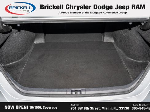 Used 2024 Toyota Camry XLE image 9