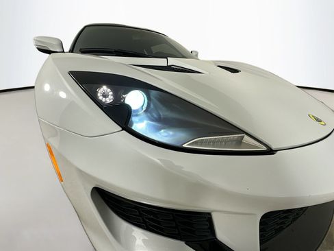Used 2018 Lotus Evora 400 RWD image 9