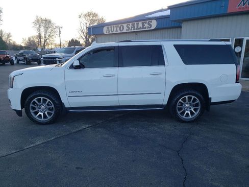 Used 2016 GMC Yukon XL Denali w/ Open Road Package image 12