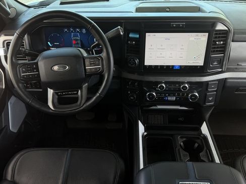 Used 2025 Ford F350 Platinum AWD/4WD image 14