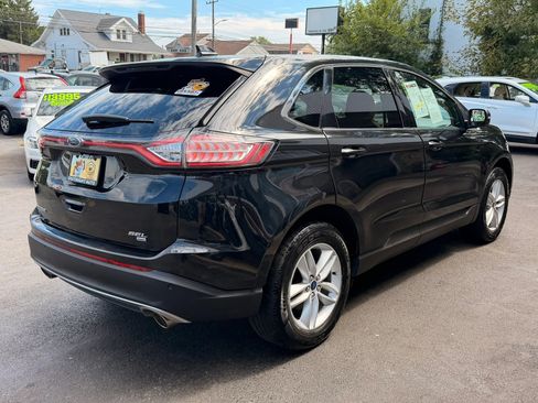 Used 2015 Ford Edge SEL w/ Equipment Group 201A AWD/4WD image 4