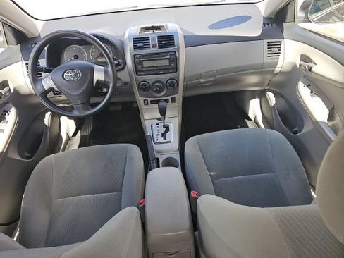 Used 2012 Toyota Corolla LE FWD image 10
