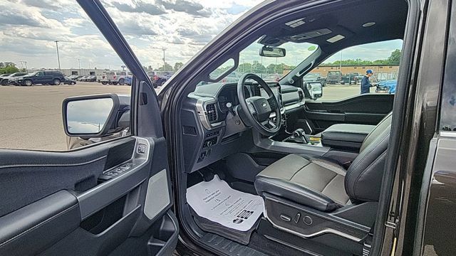 Used 2024 Ford F150 Lariat w/ Equipment Group 502A High AWD/4WD image 8