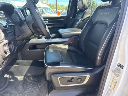 Used 2025 RAM 1500 Laramie w/ Sport Appearance Package AWD/4WD image 20
