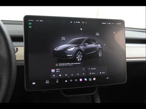 Used 2022 Tesla Model Y Long Range AWD/4WD image 8