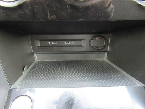 Used 2023 Volkswagen Taos S image 39