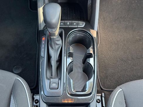 Used 2022 Chevrolet TrailBlazer LT w/ Convenience Package image 15