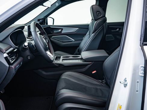 Certified 2026 Acura MDX A-Spec image 4