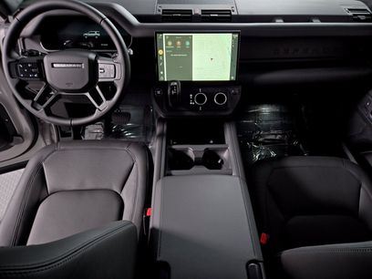 New 2026 Land Rover Defender 130 X-Dynamic SE