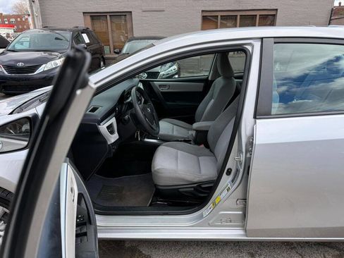 Used 2014 Toyota Corolla LE image 10