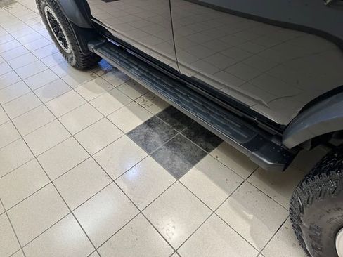 Used 2023 Ford Bronco Outer Banks w/ Sasquatch Package image 18